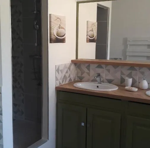 La Demeure D'helice فندق مبيت وإفطار 4*